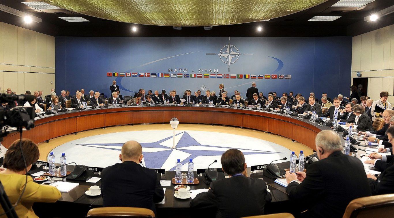 NATO-møte i Brussel, 14. oktober 2010. Foto: U.S. Air Force Master Sgt. Jerry Morrison