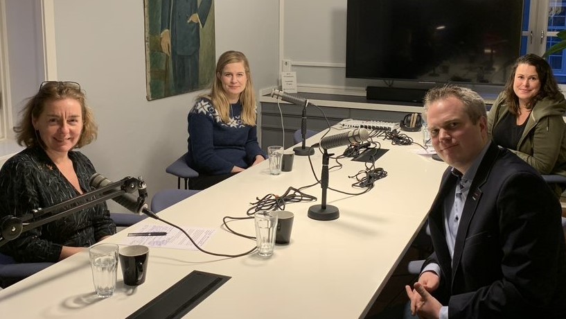 Mette Vågnes Eriksen, Kristin Haugevik, Hedda Langemyr og Håkon Lunde Saxi. Foto: Polyteknisk Forening.